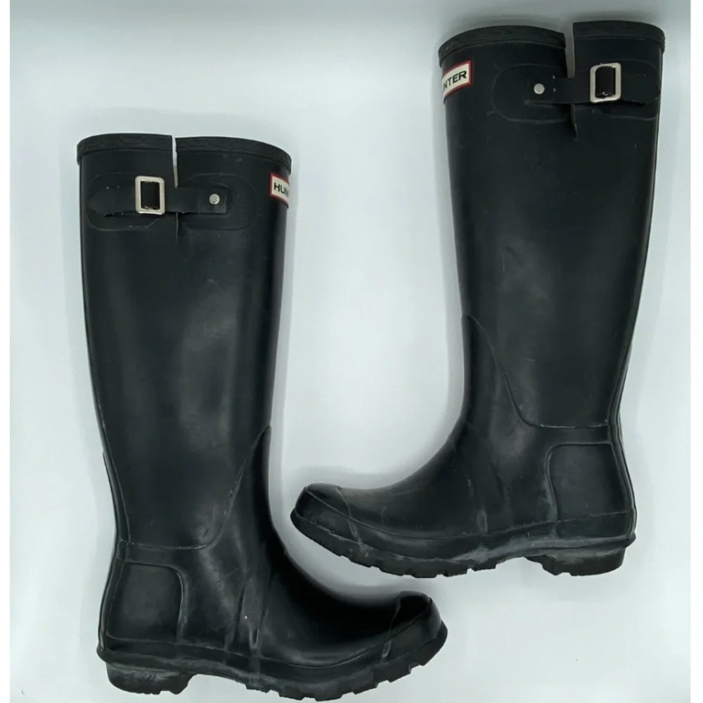 Hunter Original Tall Matte Black Rain Boots Size 6